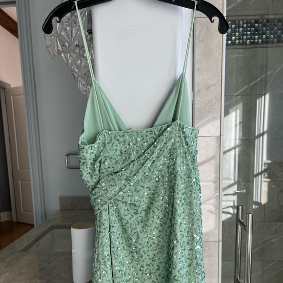 ALICE + OLIVIA CELESTINE EMBROIDERED WRAP DRAPED MINI DRESS - Picture 12 of 15